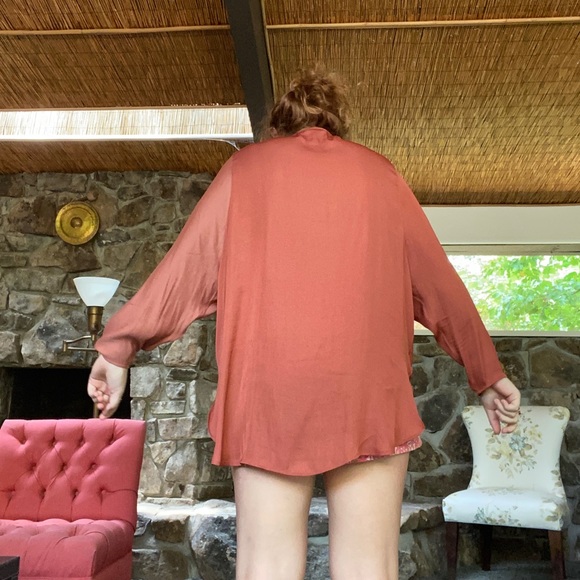 Over top blouse - Picture 3 of 3